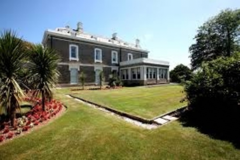 Have your Absolute Canvas wedding marquee at Trenython Manor in Cornwall.